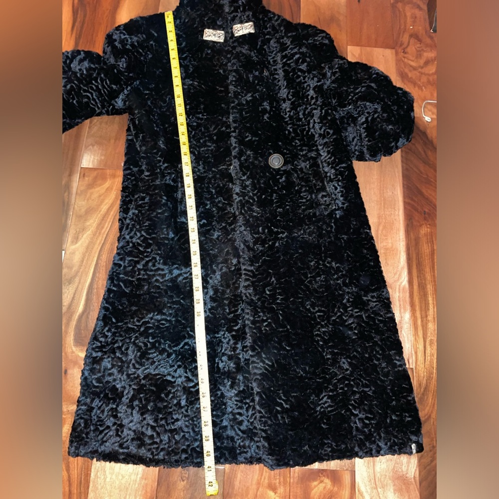 1930s Alaskan Kurl Black Mohair Coat - image 7